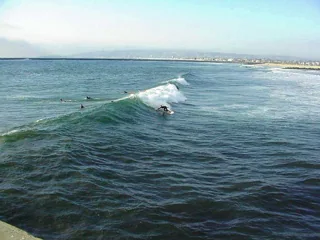 Just over the hill is the Pacific Ocean. You can learn to surf in Ocean Beach!